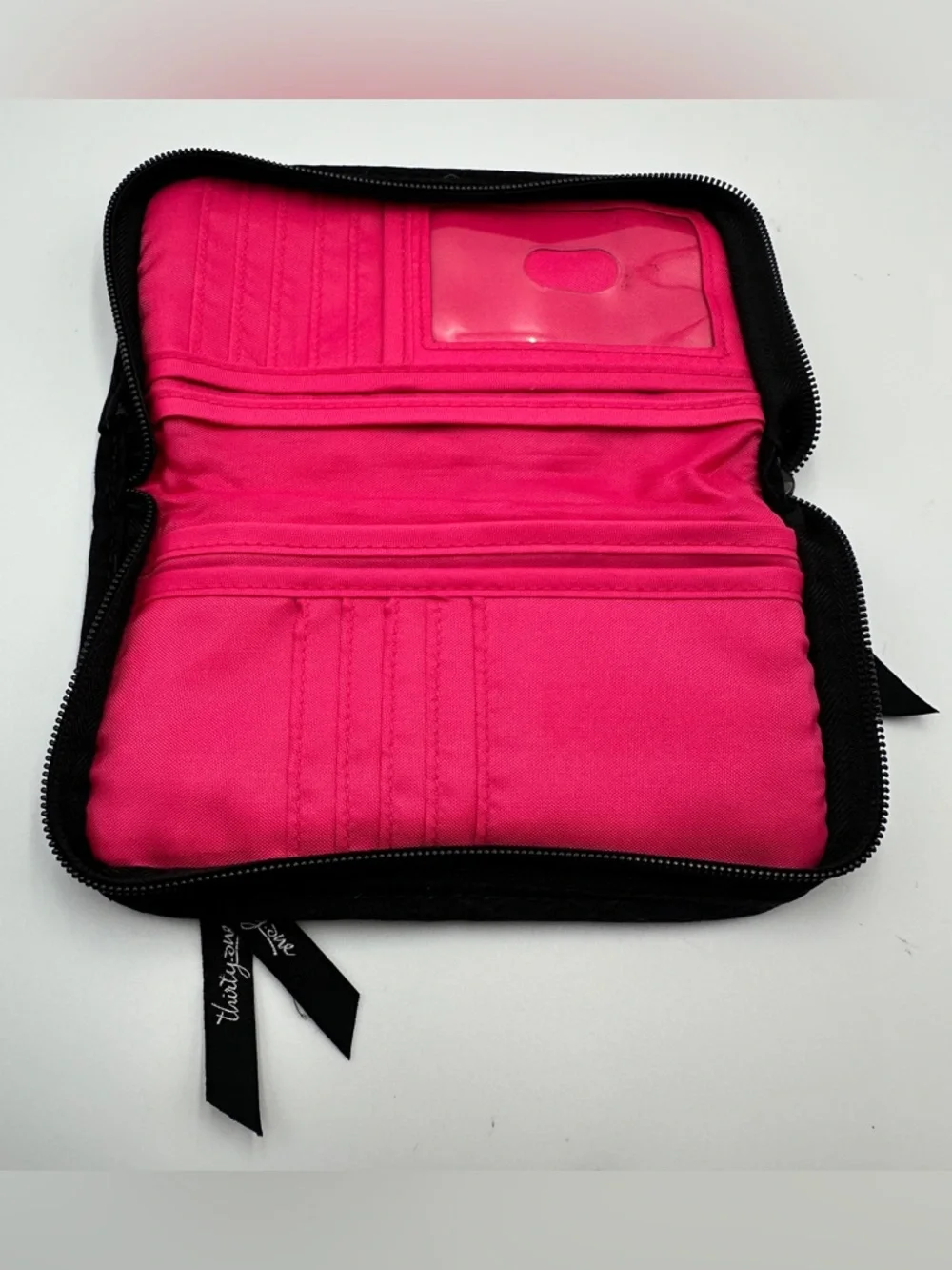 Thirty-One Pink Pop Medallion Soft Quilted Zip Wallet Black White & Pink